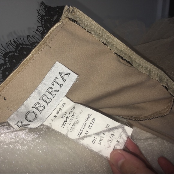 Roberta Nude / Black Lace Ruffle Dress - Picture 7 of 7